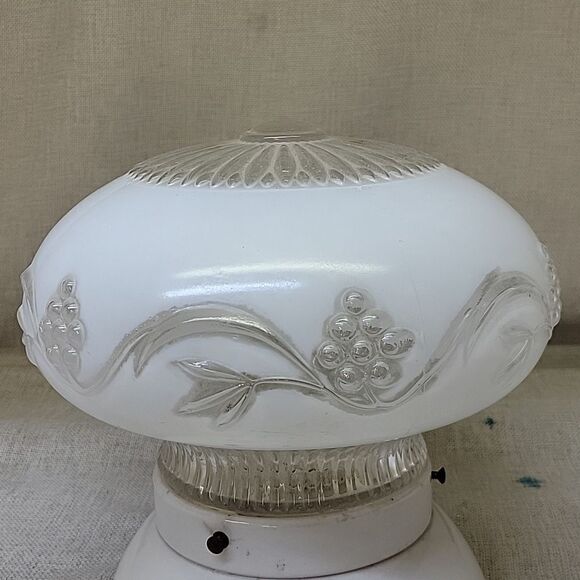 Vintage ceiling light fixture Art Deco glass globe ceramic base - Picture 2 of 7